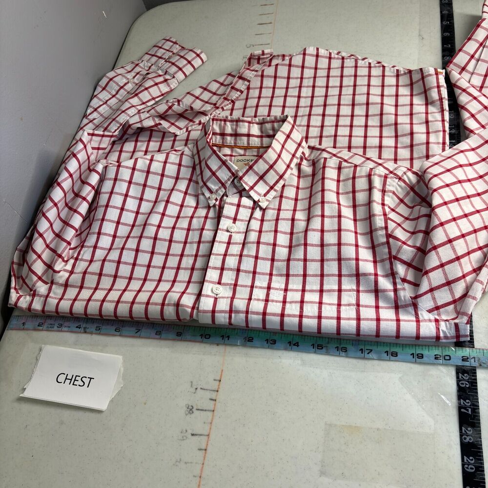 Dockers Mens Red White Plaid Button Down Shirt Medium Long Sleeve Classic Preppy - Picture 6 of 9
